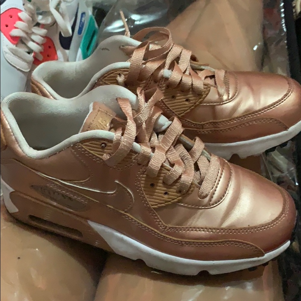 Rose gold Nike air max 90